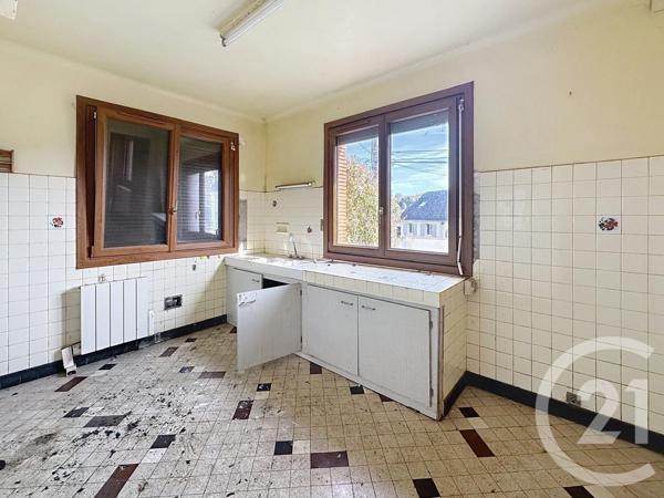 Maison à vendre  6 pièces - 122 m2 VERNEUIL EN HALATTE - 60