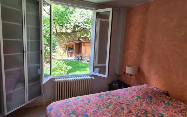 Maison à vendre    5 pièces • 127,38 m2 Lyon 1