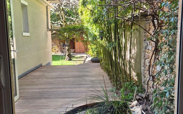 Maison à vendre    5 pièces • 127,38 m2 Lyon 1