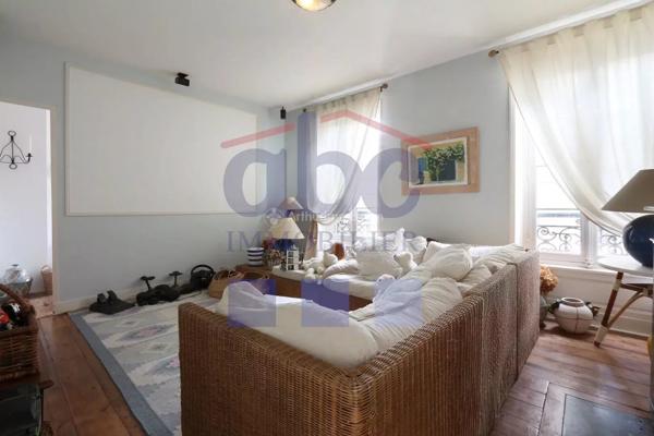 Vente Maison 15 pièces 600 m2 à Briatexte