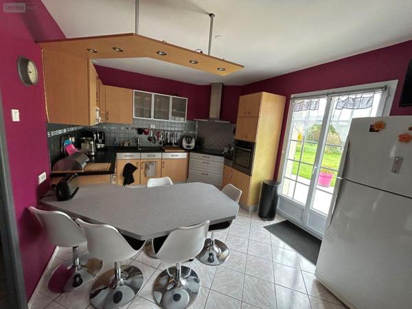 Maison individuelle à vendre à Coteaux sur Loire dans l'Indre-et-Loire (37130), ref : 054/126