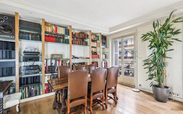 Appartement à vendre    5 pièces • 117 m2 Paris 17