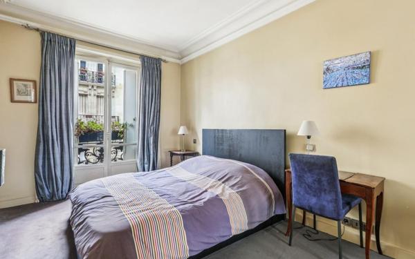 Appartement à vendre    5 pièces • 117 m2 Paris 17
