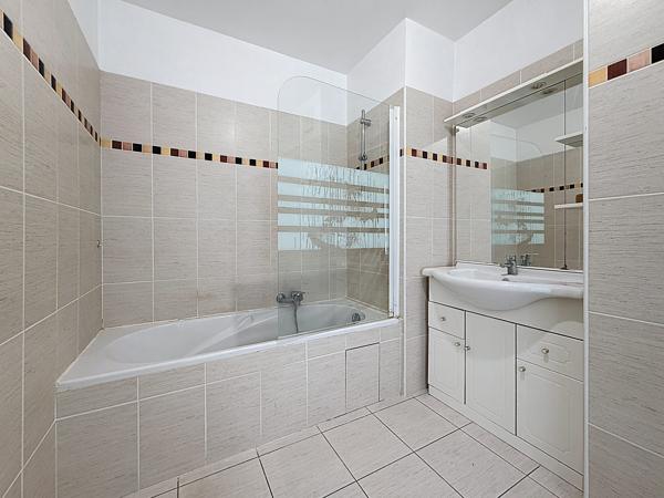 Appartement T2 Dernier étage avec Garage