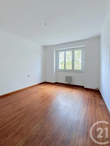 Maison à vendre  6 pièces - 155 m 2   VERNIOLLE  - 09