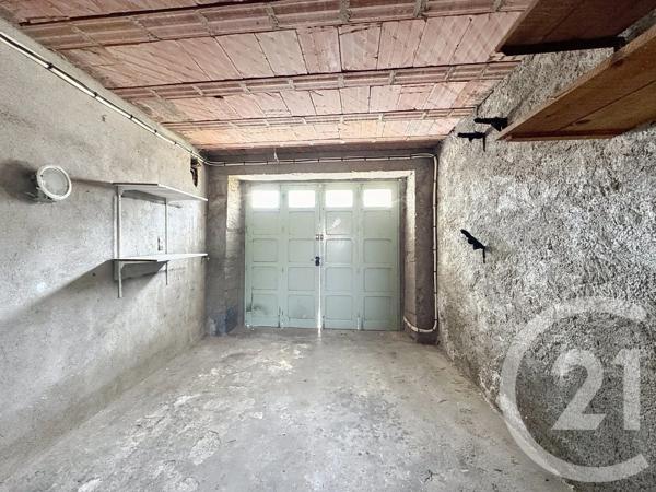 Maison à vendre  6 pièces - 155 m 2   VERNIOLLE  - 09
