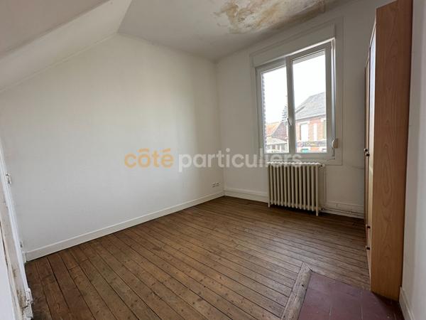 Vente
                Maison101,95 m² - 5 Pièces -
                    MUILLE VILLETTE (80400)