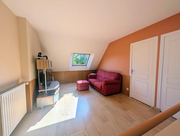 Maison avec piscine, au calme de son impasse