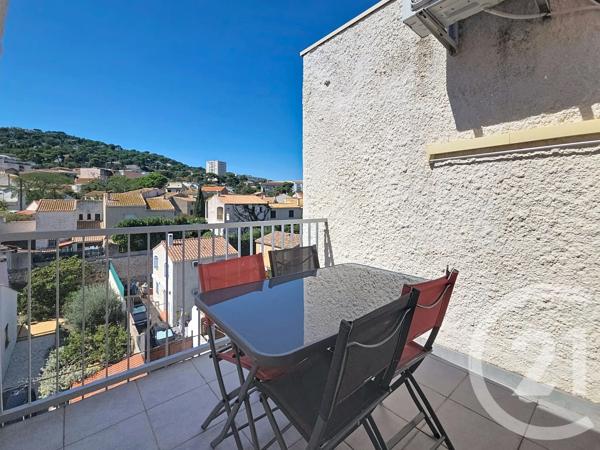 Appartement F4 à vendre  4 pièces - 73,60 m 2   SETE  - 34