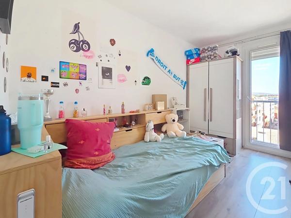 Appartement F4 à vendre  4 pièces - 73,60 m 2   SETE  - 34