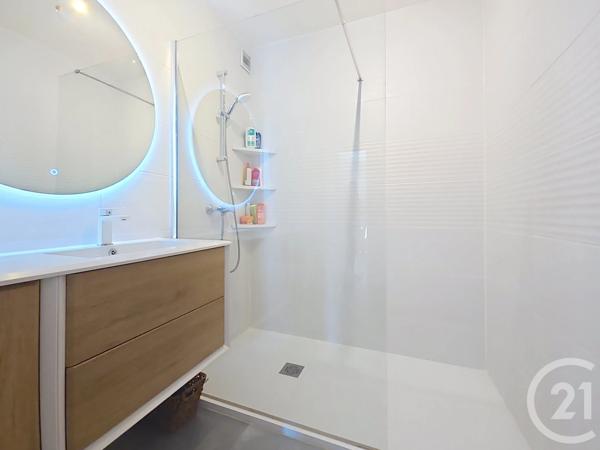 Appartement F4 à vendre  4 pièces - 73,60 m 2   SETE  - 34
