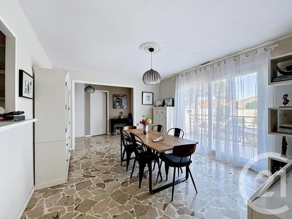 Maison à vendre  5 pièces - 99,19 m 2   MEZE  - 34