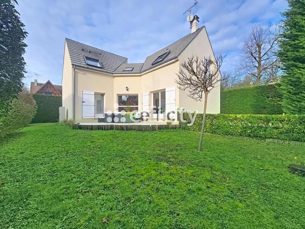 Maison 6 pièces - 130 m² Exclusivité efficity