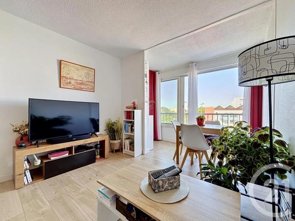 Appartement T2 à vendre  2 pièces - 38,34 m 2   MAUGUIO CARNON  - 34