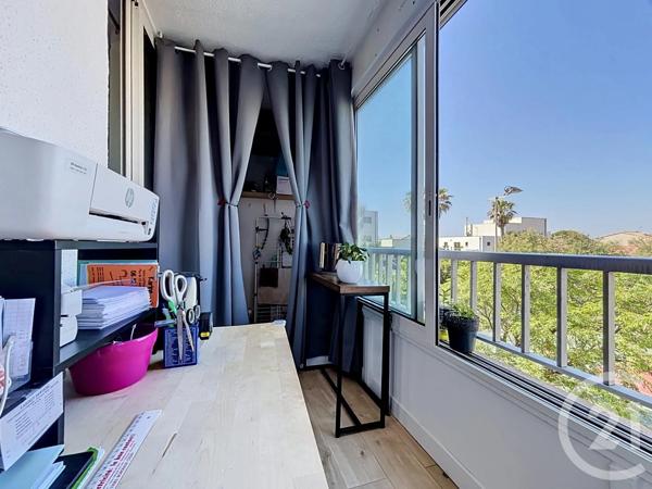 Appartement T2 à vendre  2 pièces - 38,34 m 2   MAUGUIO CARNON  - 34