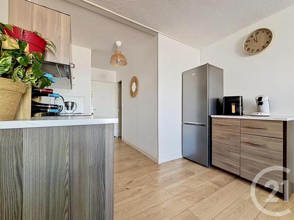 Appartement T2 à vendre  2 pièces - 38,34 m 2   MAUGUIO CARNON  - 34