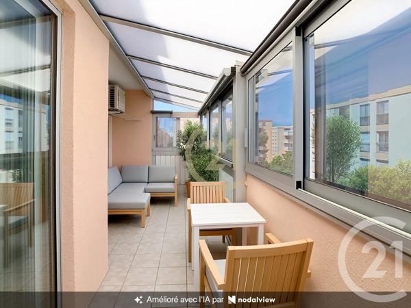 Appartement F3 à vendre  3 pièces - 72,70 m 2   PERPIGNAN  - 66