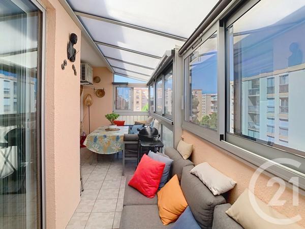 Appartement F3 à vendre  3 pièces - 72,70 m 2   PERPIGNAN  - 66