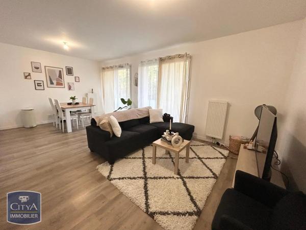 Appartement à louer 2 pièces 51.1m²
