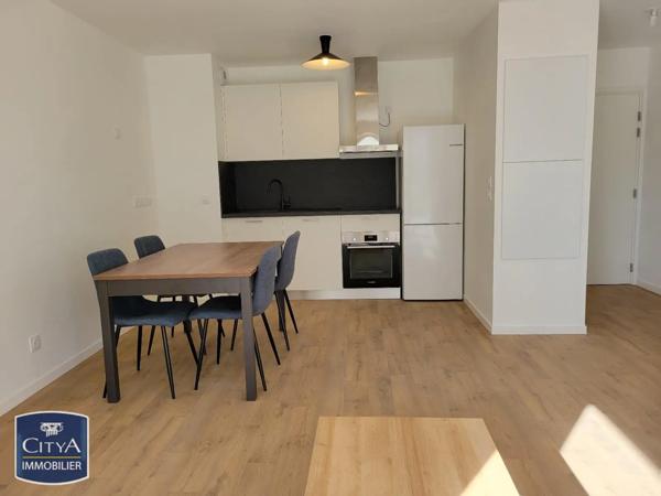 Appartement à louer 3 pièces 63.6m²