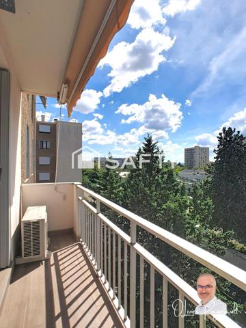 Coup de cœur assuré pour ce T4 rénové