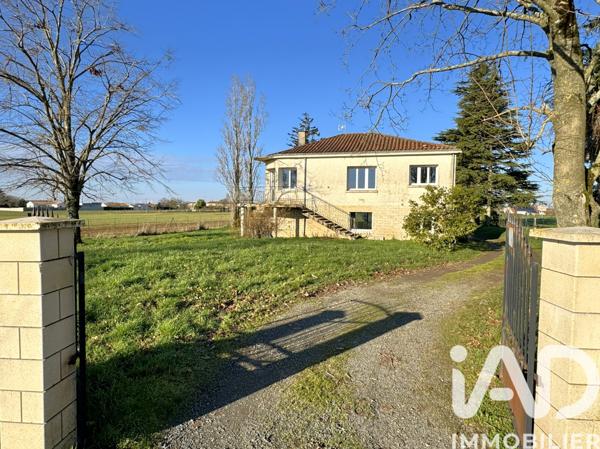 Maison à vendre 4 pièces 105 m² Fontenay-le-Comte