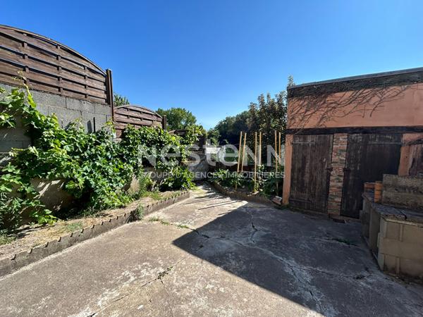 Maison renovee avec 4 chambres au coeur de Cerans Foulletourte !