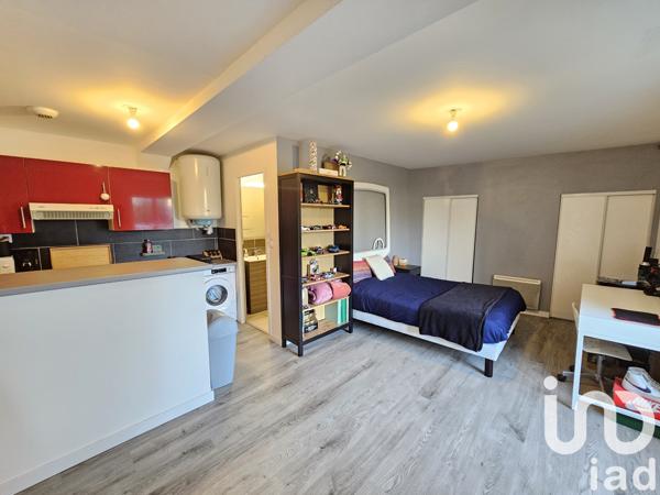 Immeuble à vendre 94 m² La Boissière-de-Montaigu