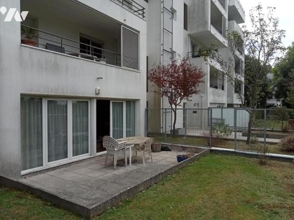T3 de 67,44m² avec terrasse d'env. 18m², garage et parking 