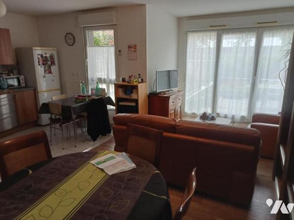 T3 de 67,44m² avec terrasse d'env. 18m², garage et parking 