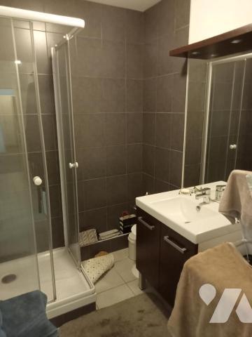 T3 de 67,44m² avec terrasse d'env. 18m², garage et parking 