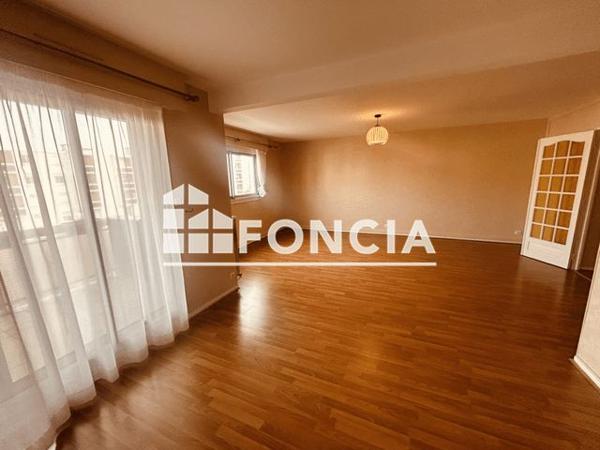 À vendre Appartement 6 pièces 119 m² - Dreux 28100