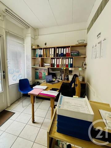 à vendre  32 m 2   TREVOUX  - 01