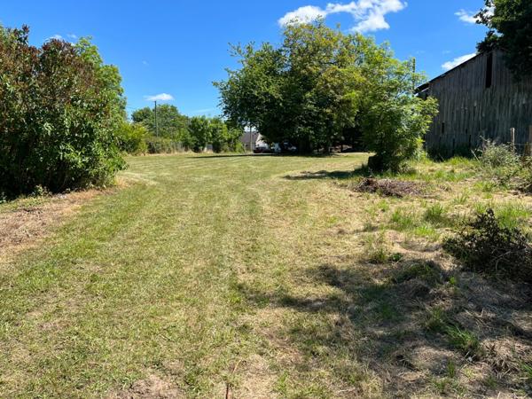 Dpt Eure (27), à vendre BOURTH CORPS DE FERME - Terrain de 15 200,00 m² -