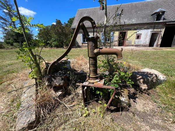 Dpt Eure (27), à vendre BOURTH CORPS DE FERME - Terrain de 15 200,00 m² -