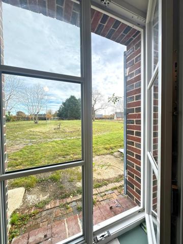 Dpt Eure (27), à vendre BOURTH CORPS DE FERME - Terrain de 15 200,00 m² -