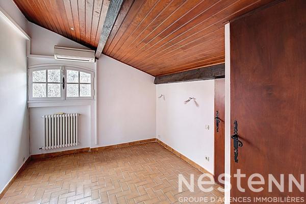 A VENDRE DRAGUIGNAN - Maison 2 LOGEMENTS - 264 m²  sur 968 m² de terrain