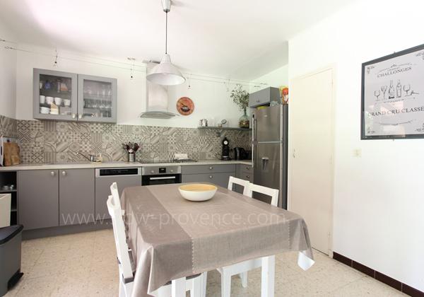 Maison à Bédoin avec piscine et vue Ventoux