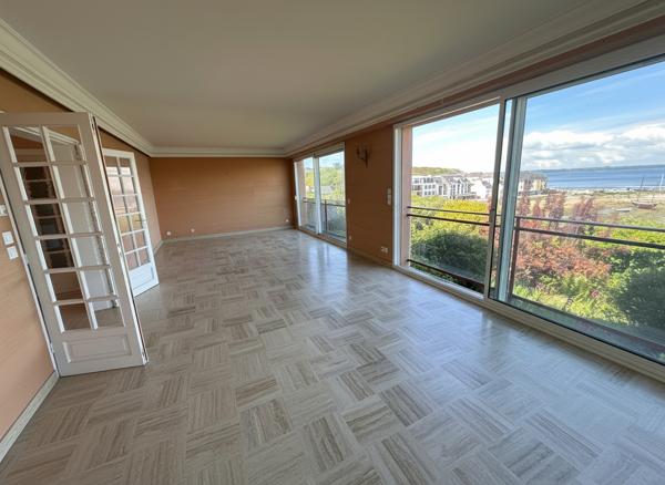 Maison d'exception à vendre à Camaret-sur-Mer avec vue mer