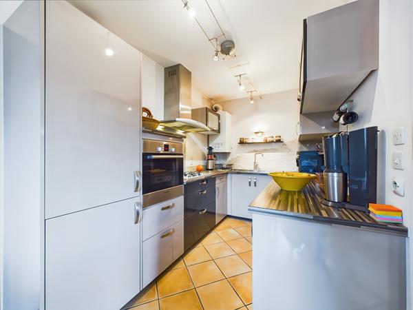 Annecy - T3 dans copropriété entourée de verdure