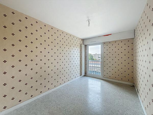 Appartement à Meaux - secteur Louis Braille - 4 pièces - 3 chambres - proche gare de Meaux - avec cellier et place de parking