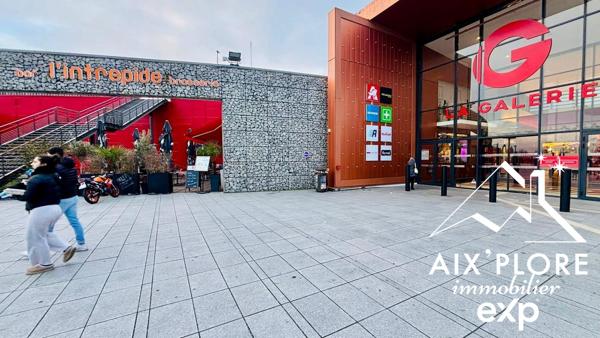 SEYNOD – RESTAURANT BRASSERIE À FORTE NOTORIÉTÉ – EMPLACEMENT N°1 EN GALERIE COMMERCIALE