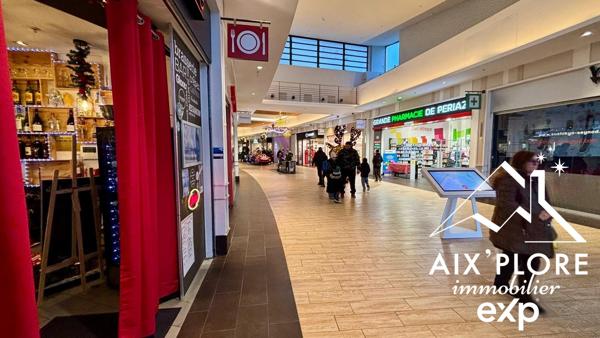 SEYNOD – RESTAURANT BRASSERIE À FORTE NOTORIÉTÉ – EMPLACEMENT N°1 EN GALERIE COMMERCIALE