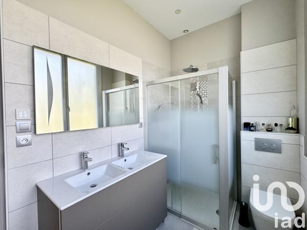 Maison à vendre 8 pièces 202 m² Beauvais