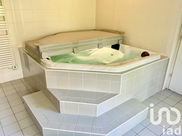 Maison à vendre 8 pièces 202 m² Beauvais