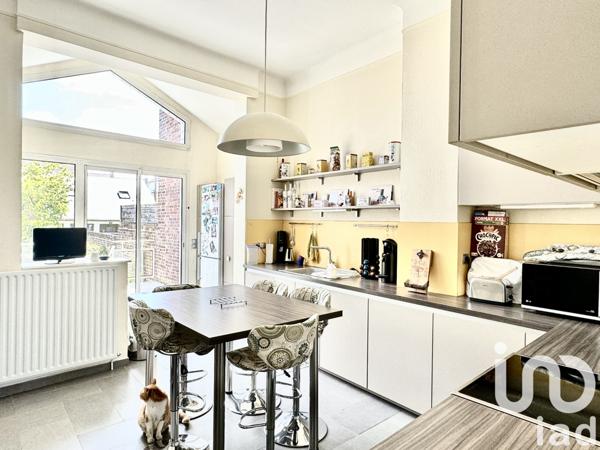 Maison à vendre 8 pièces 202 m² Beauvais
