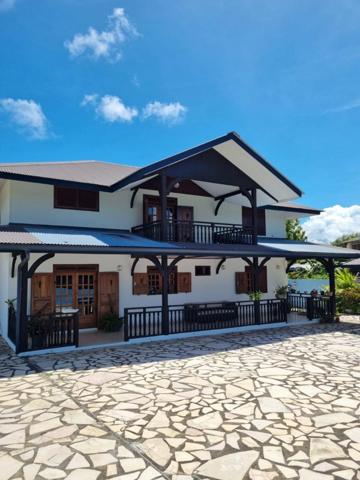 Maison à vendre 5 pièces REMIRE MONTJOLY (973)