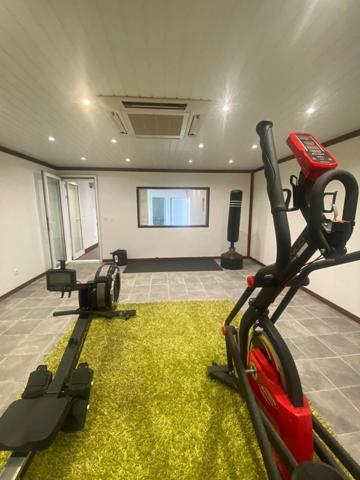 Maison à vendre 5 pièces REMIRE MONTJOLY (973)