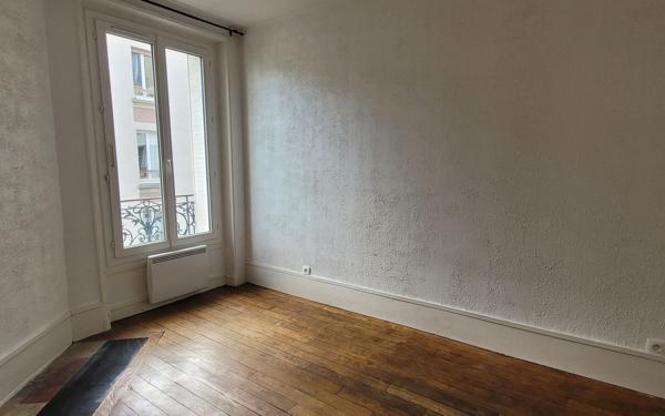 Appartement à louer    2 pièces • 29,92 m2 Issy-les-Moulineaux
