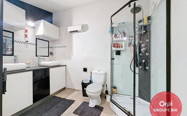 Maison à vendre    5 pièces •  Aimargues